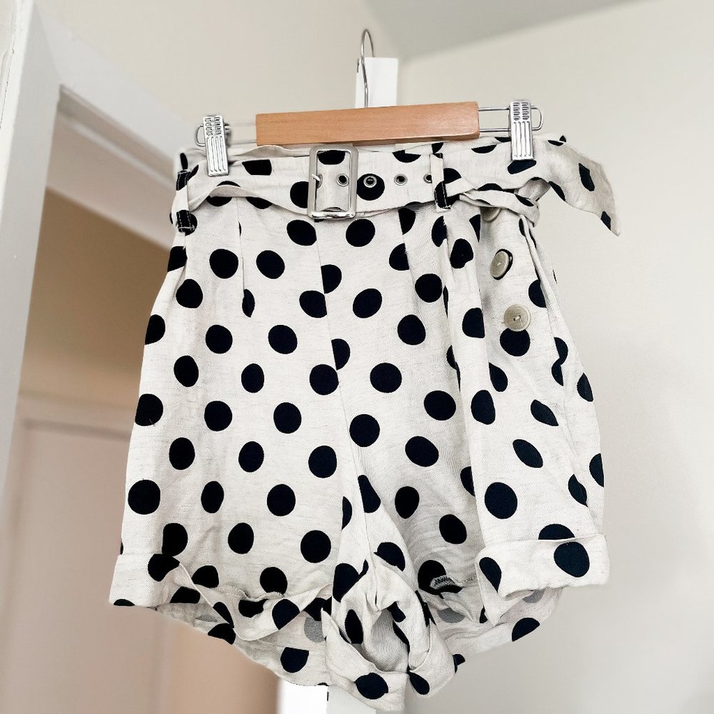 TOPSHOP Polka Dot Linen Belted Short